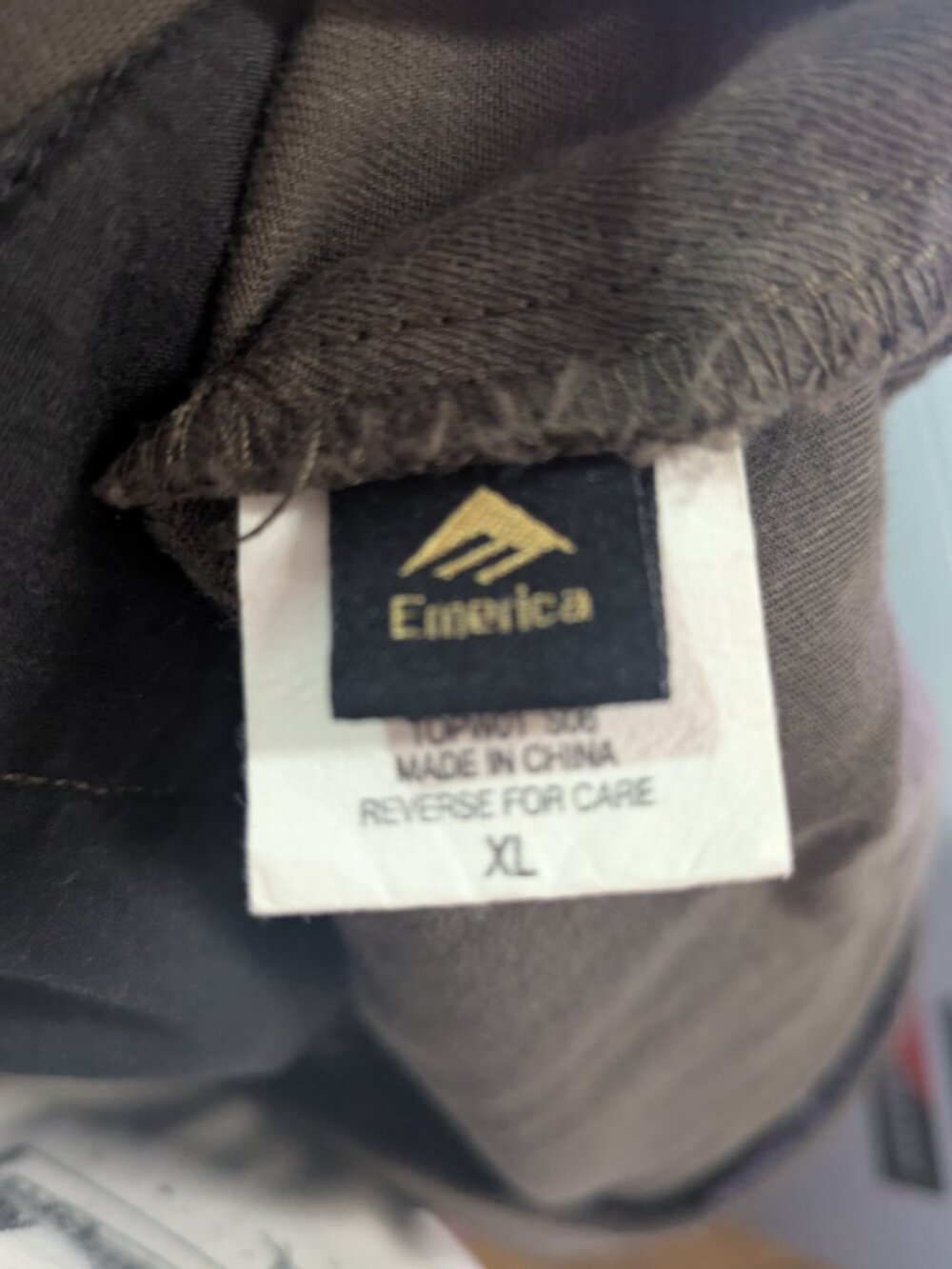 Emerica This Is Skateboarding Brown Bomber Jacket Men’s XL Y2K Skate - Picture 5 of 9